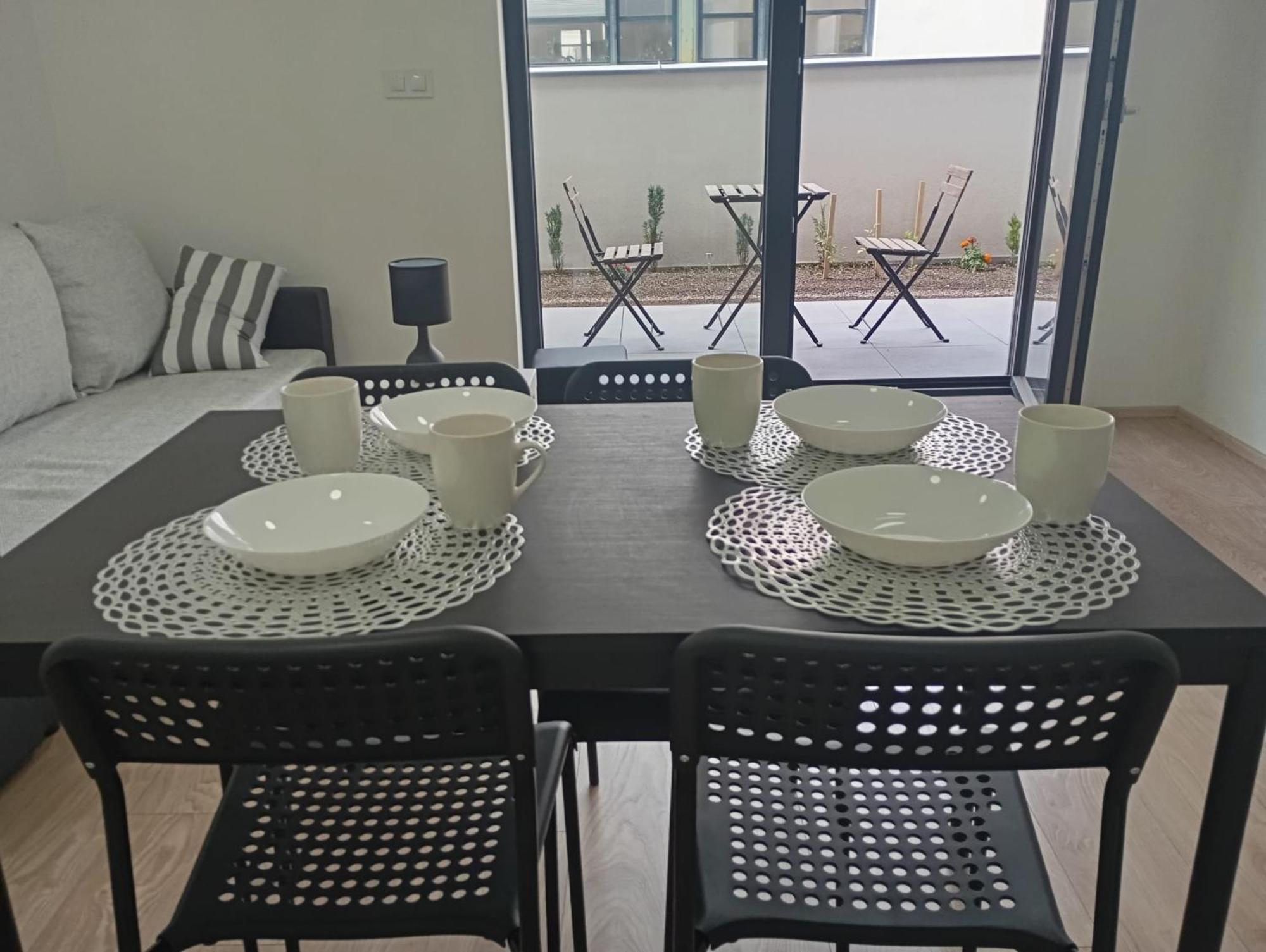 Novy Apartman S Terasou Brno Exteriör bild